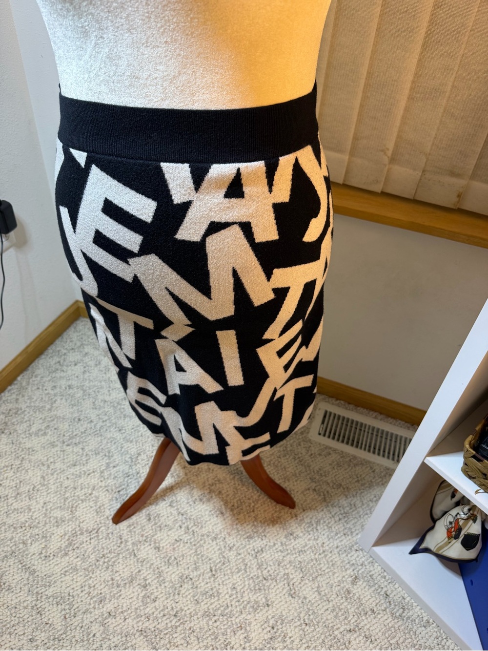 Anthropologie Black and Cream Graphic Knit Pencil Skirt